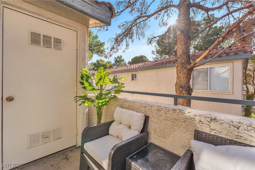 Image 22 of property listing at 3111 Key Largo Drive 204, Las Vegas, NV 89120