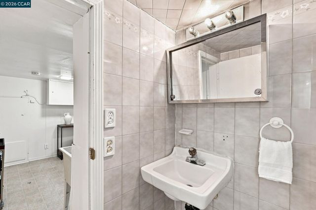 161 Viewmont Ave, Vallejo, CA 94590