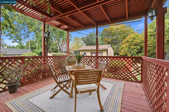 161 Viewmont Ave, Vallejo, CA 94590