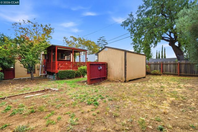 161 Viewmont Ave, Vallejo, CA 94590