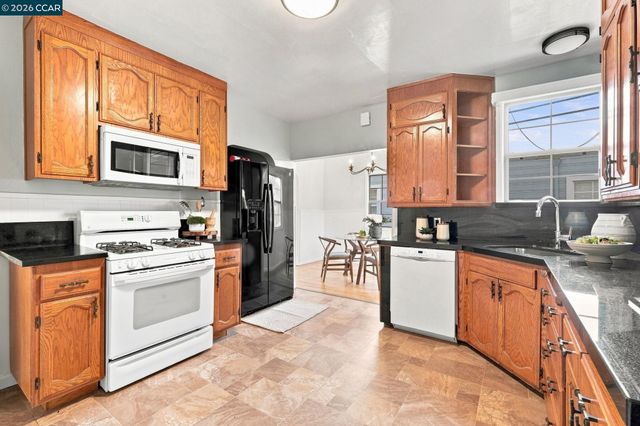 161 Viewmont Ave, Vallejo, CA 94590