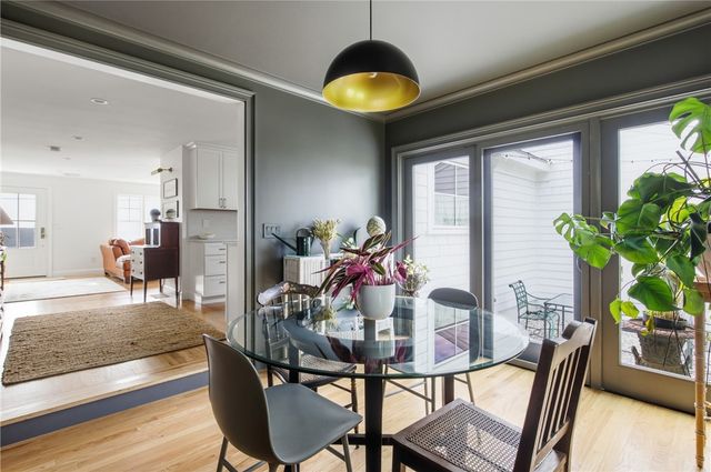 14 Valhalla Drive, Portsmouth, RI 02871