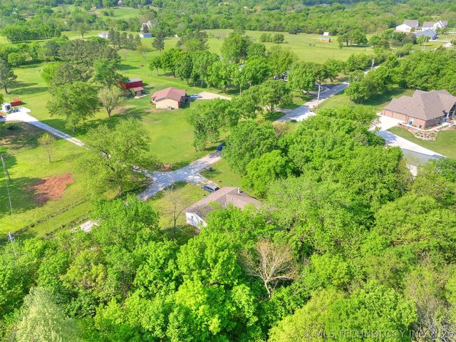 8801 E 98th Street N, Owasso, OK 74055