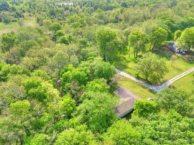 8801 E 98th Street N, Owasso, OK 74055