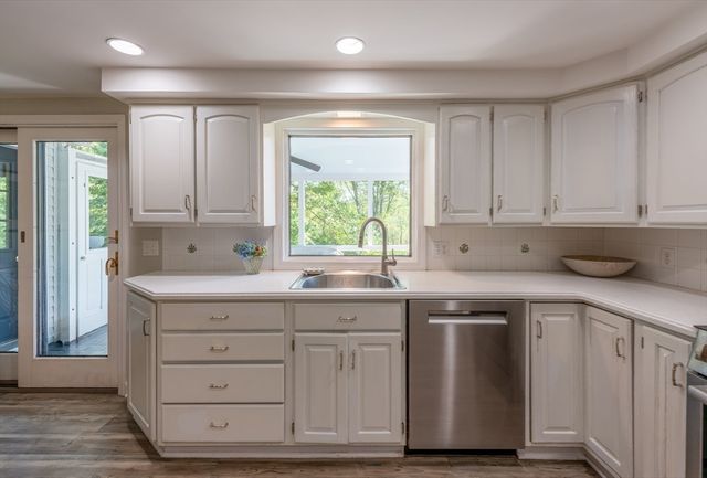 494 Asbury St, Hamilton, MA 01936