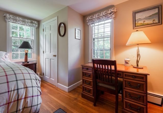 494 Asbury St, Hamilton, MA 01936