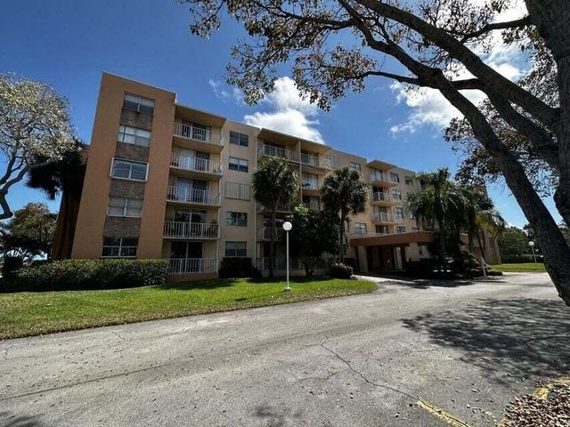 480 Executive Center Drive 4a, West Palm Beach, FL 33401