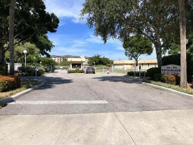 480 Executive Center Drive 4a, West Palm Beach, FL 33401