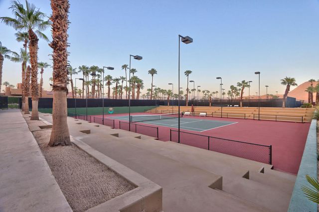 73447 Foxtail Lane, Palm Desert, CA 92260