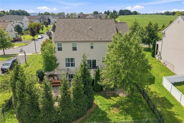 1161 Bramble Drive, Upper Macungie Twp, PA 18031