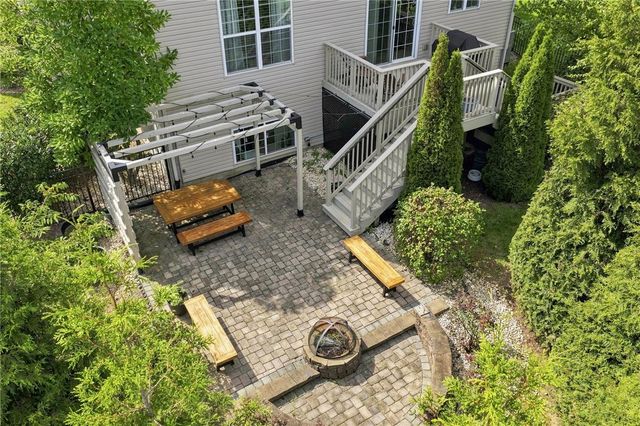 1161 Bramble Drive, Upper Macungie Twp, PA 18031