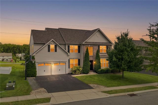 1161 Bramble Drive, Upper Macungie Twp, PA 18031