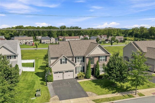 1161 Bramble Drive, Upper Macungie Twp, PA 18031