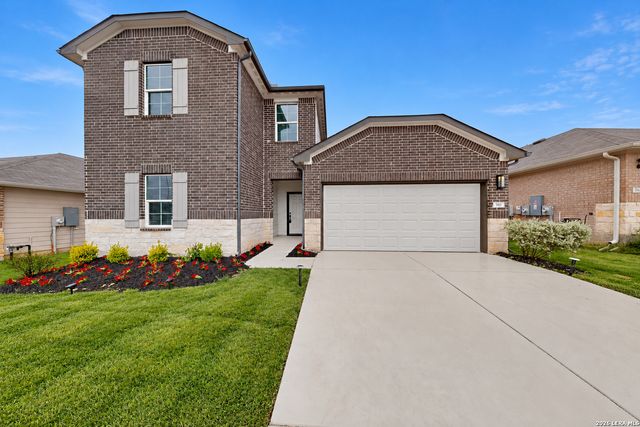 560 Chaco Loop, Seguin, TX 78155