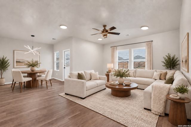 560 Chaco Loop, Seguin, TX 78155