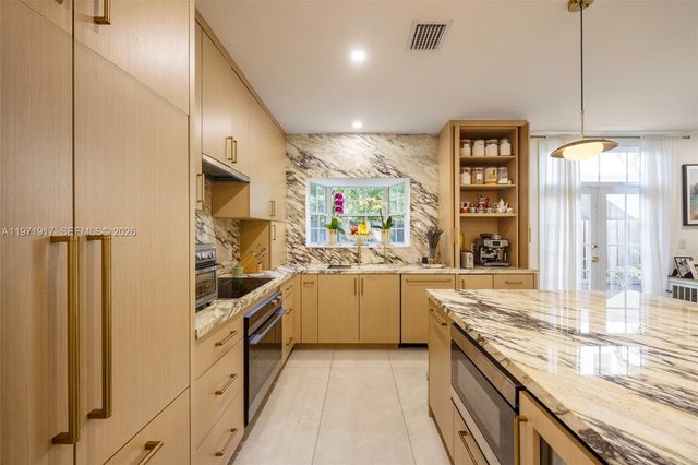 3138 Virginia St C, Coconut Grove, FL 33133