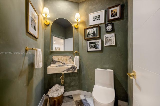 3138 Virginia St C, Coconut Grove, FL 33133