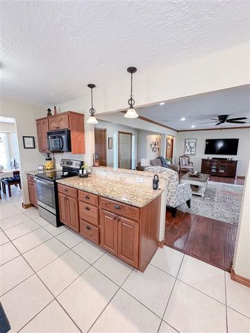 7818 NW Lawton, Lawton, OK 73505