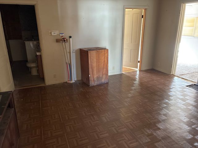 804 Monroe Avenue, Dixon, IL 61021