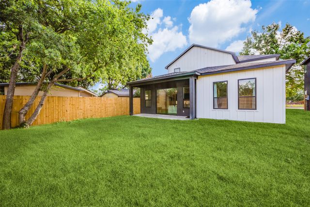 3423 N Winnetka Avenue, Dallas, TX 75212