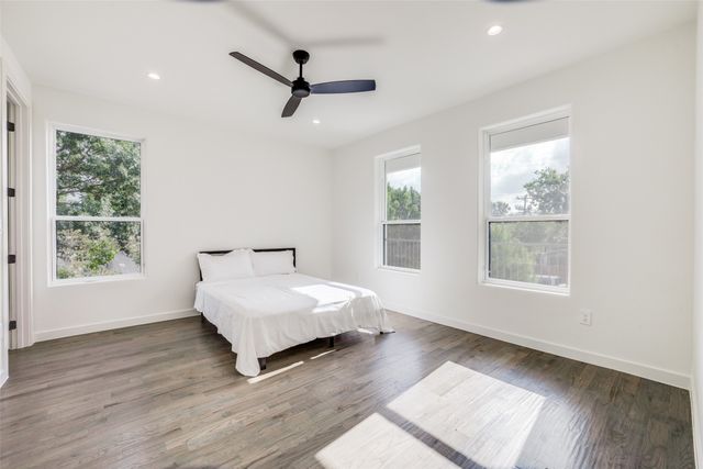 3423 N Winnetka Avenue, Dallas, TX 75212