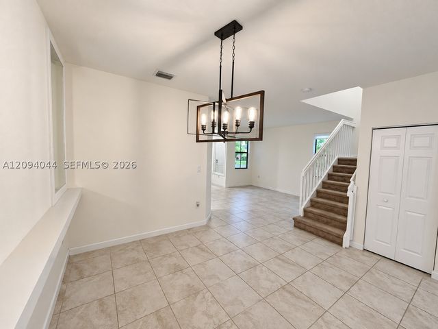 10306 W 33rd Ln, Hialeah, FL 33018