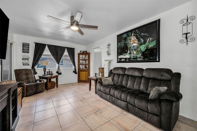 1231 ILLINOIS AVENUE, Palm Harbor, FL 34683