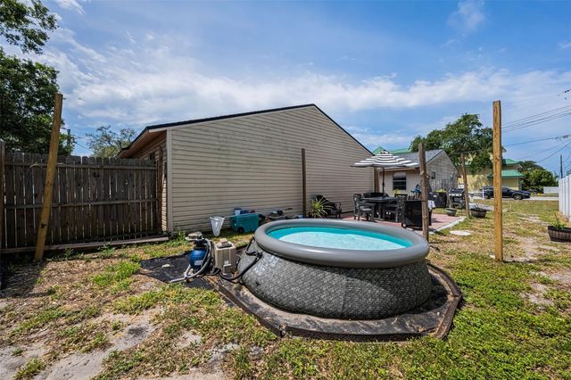 1231 ILLINOIS AVENUE, Palm Harbor, FL 34683