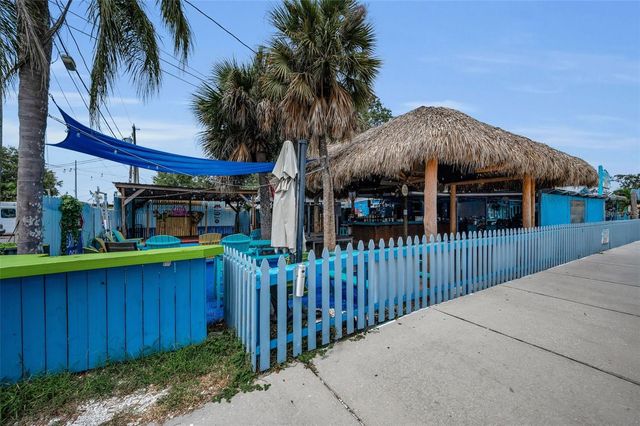1231 ILLINOIS AVENUE, Palm Harbor, FL 34683