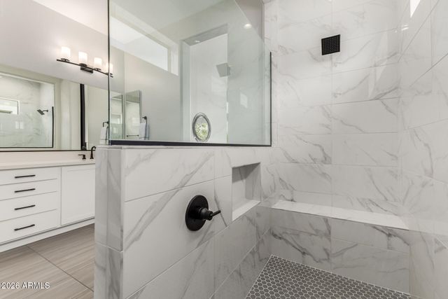 1926 W HOLDEN Drive, Phoenix, AZ 85085