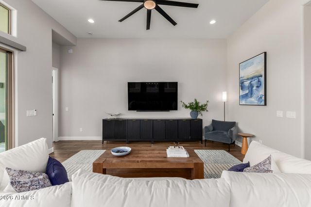 1926 W HOLDEN Drive, Phoenix, AZ 85085