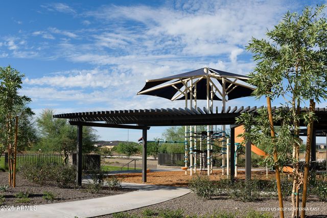 1926 W HOLDEN Drive, Phoenix, AZ 85085