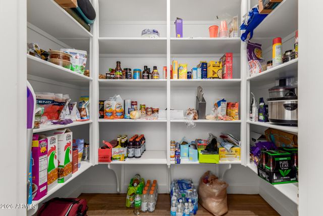 1926 W HOLDEN Drive, Phoenix, AZ 85085