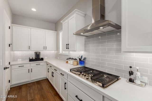 1926 W HOLDEN Drive, Phoenix, AZ 85085