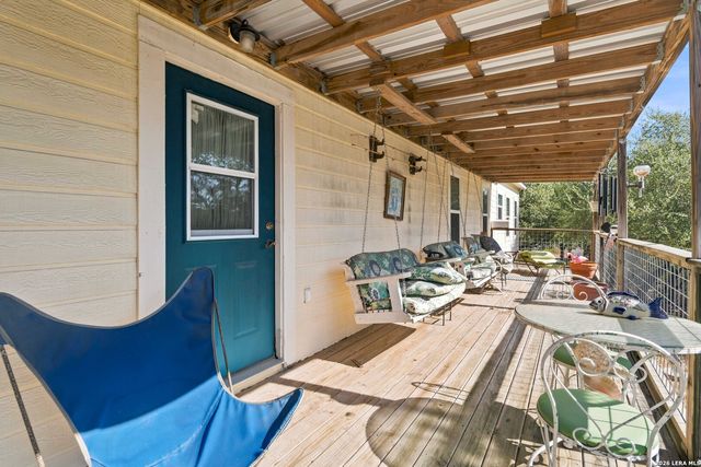 362 BLACK OAK DR, Canyon Lake, TX 78133