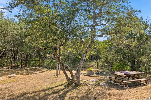 362 BLACK OAK DR, Canyon Lake, TX 78133