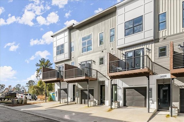 2333 Mason Drive D26, Atlanta, GA 30316