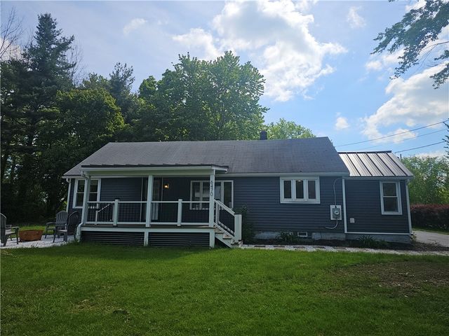 6470 Salmon Creek Road, Williamson, NY 14589