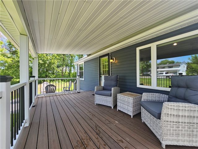 6470 Salmon Creek Road, Williamson, NY 14589