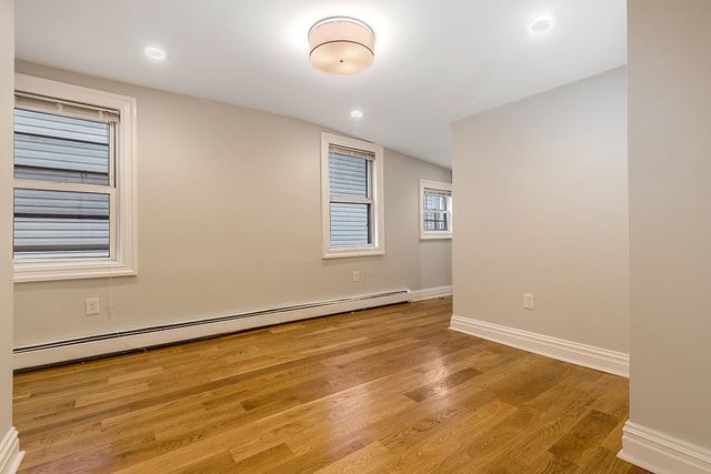 194 HOPKINS AVE, Jc, Heights, NJ 07306