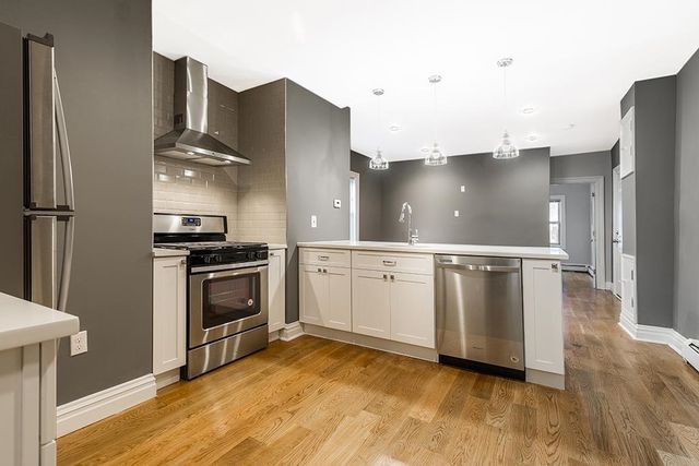 194 HOPKINS AVE, Jc, Heights, NJ 07306