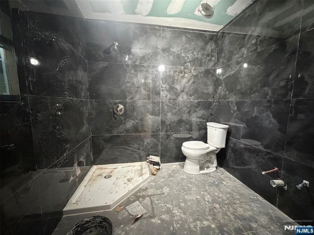 792 Belmont Avenue, Haledon, NJ 07508