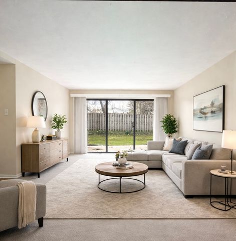 5851 Doe Circle, Westmont, IL 60559