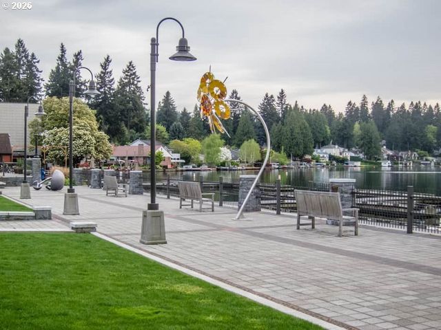 4342 SUNSET Dr, Lake Oswego, OR 97035