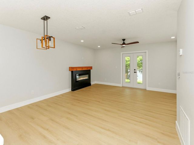 3058 GRACELAND COURT, Orlando, FL 32812
