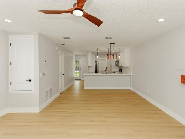 3058 GRACELAND COURT, Orlando, FL 32812