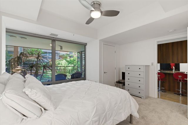 7137 E Rancho Vista Drive 2009, Scottsdale, AZ 85251