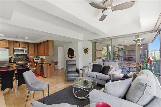 7137 E Rancho Vista Drive 2009, Scottsdale, AZ 85251