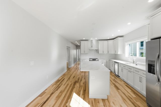 71 Dewey St 1,2,3, Worcester, MA 01610