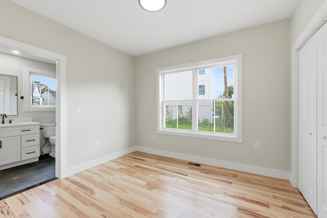 71 Dewey St 1,2,3, Worcester, MA 01610